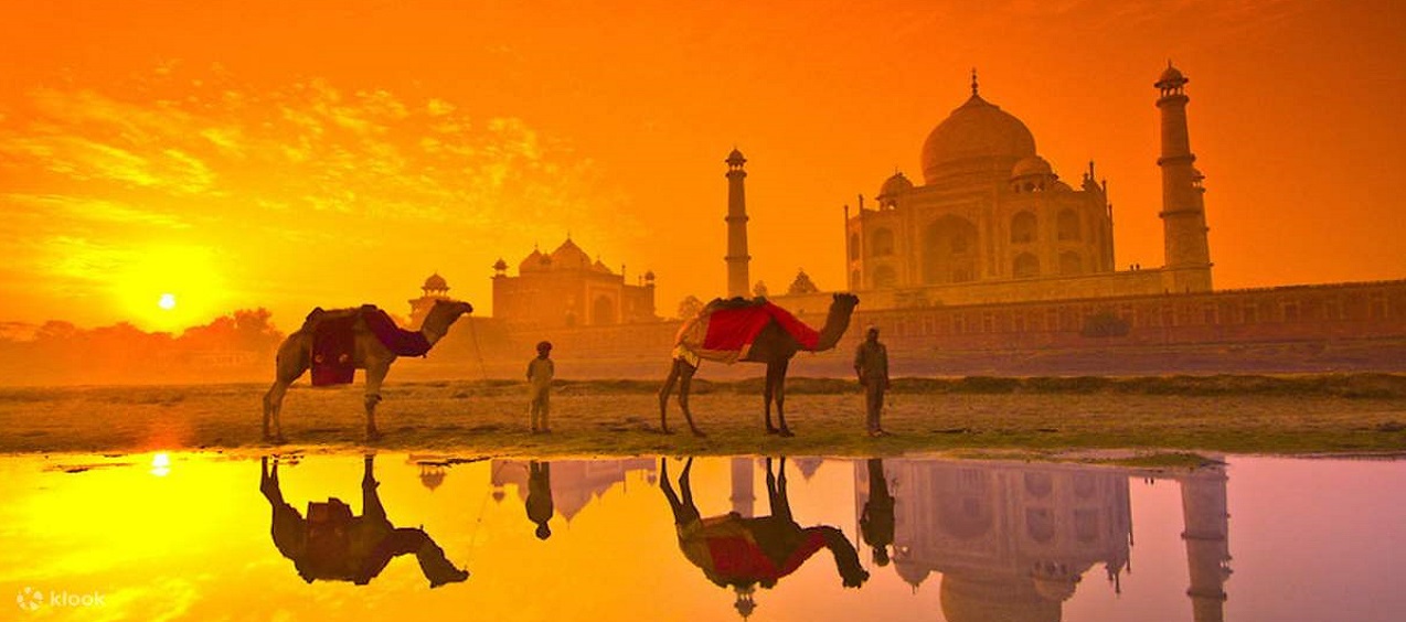 Taj Mahal & Agra by Express Train Day Tour from Delhi
